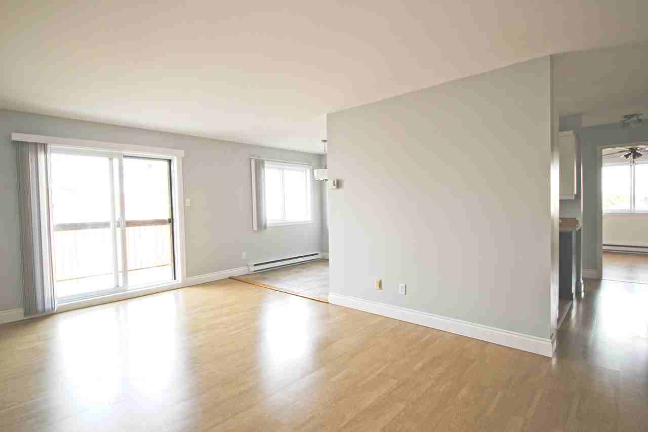 6090 Rue Lise-Charbonneau #4 - Photo 3 of 14