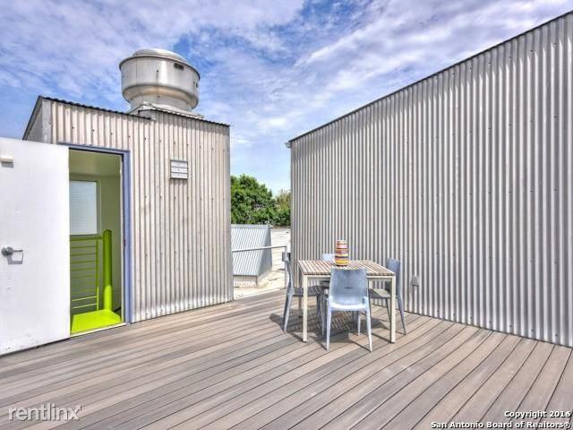 212 Madison - Photo 2 of 18