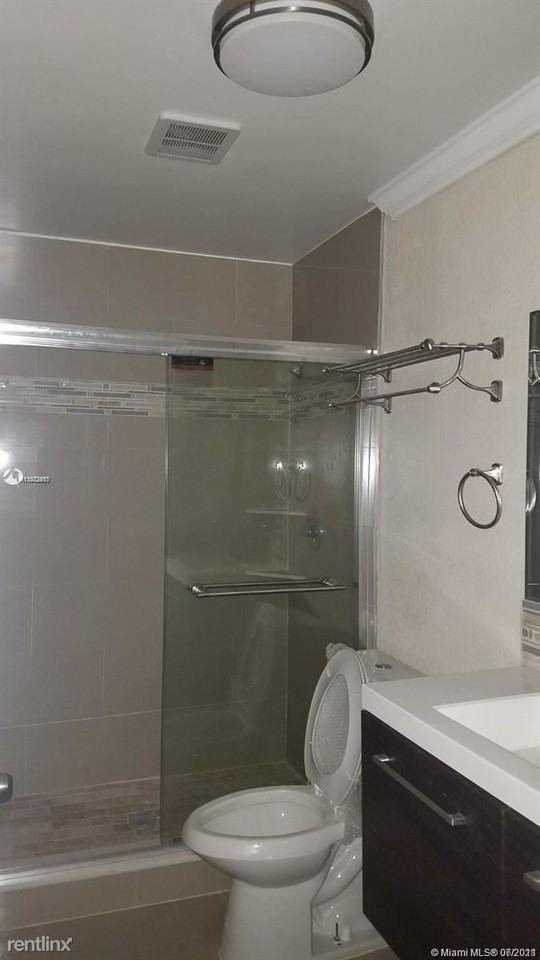 3693 Nw 94th Ave #7I - Photo 2 of 5