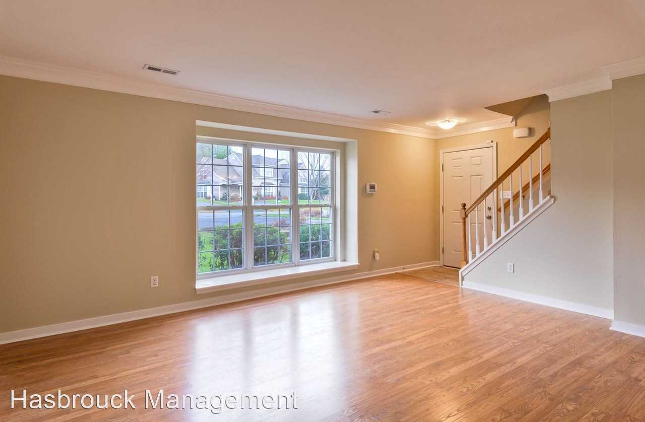 951 Devon Spring Ct - Photo 3 of 10