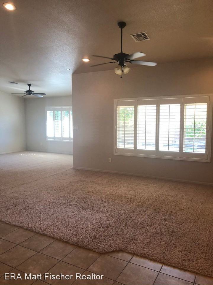 2734 S Nightfall Dr - Photo 2 of 18