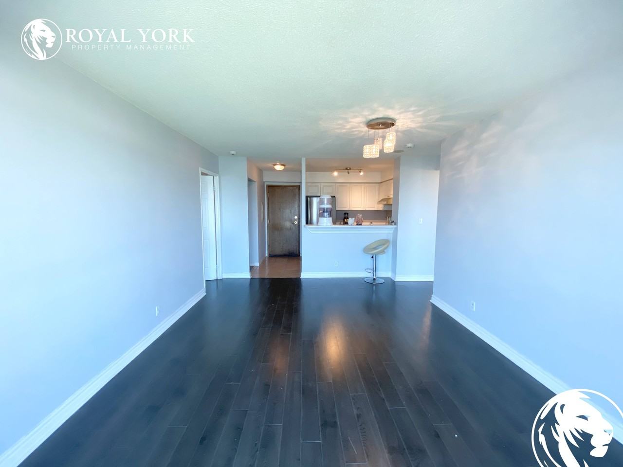 11 Lee Centre Dr - Photo 3 of 29