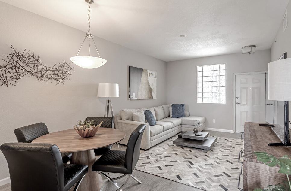 Portofino Landings - Photo 3 of 18