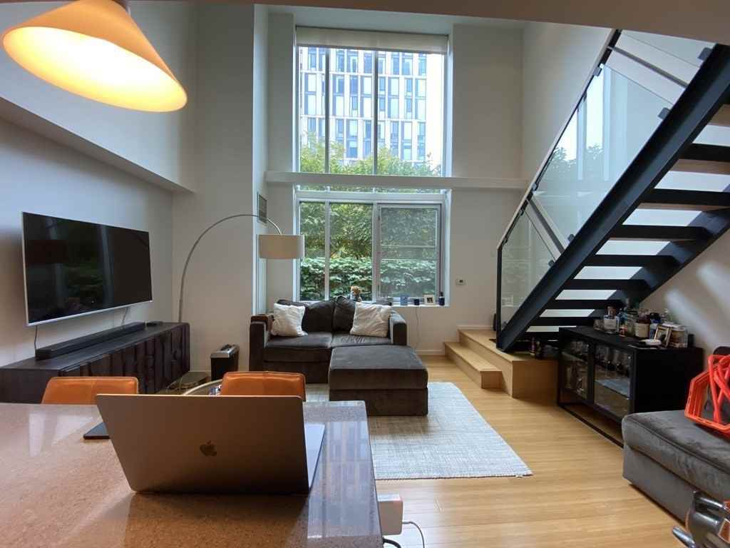 1 Earhart St Unit 101