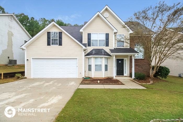 388 Sawgrass Way - Photo 2 of 18