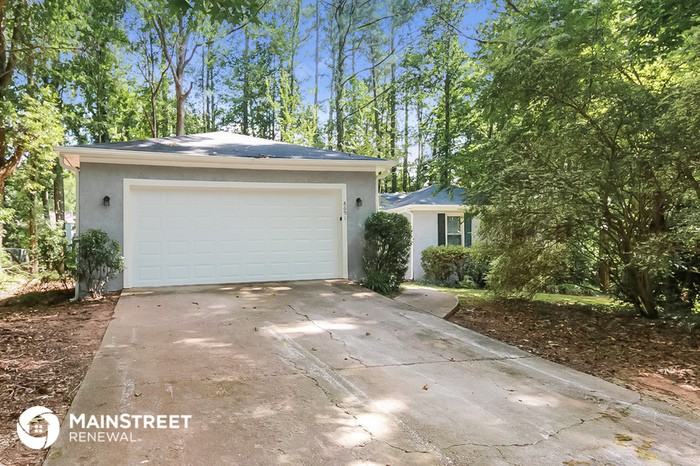 8691 Twin Oaks Dr - Photo 2 of 17