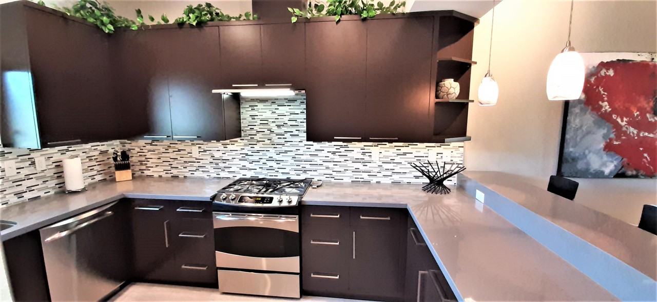 1364 Tiffany Cir N - Photo 3 of 11
