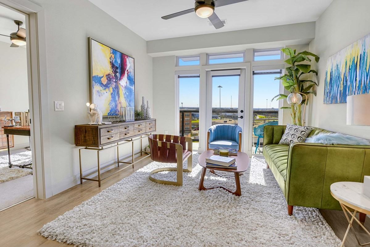 S Malcolm X Blvd & Canton St #625 - Photo 3 of 22