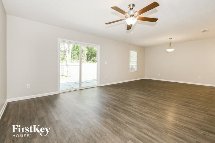 2464 Tebassa Rd - Photo 3 of 15