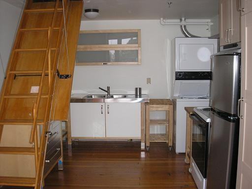 1303 Astor St #201 - Photo 3 of 15