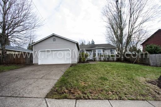 11836 SE Home Ave - Photo 3 of 23