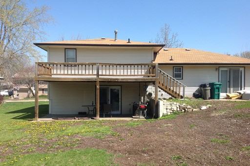 1207 15th St - Photo 2 of 10