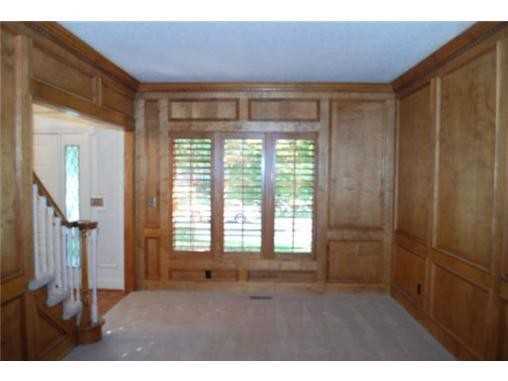 12112 Cedar St - Photo 3 of 22