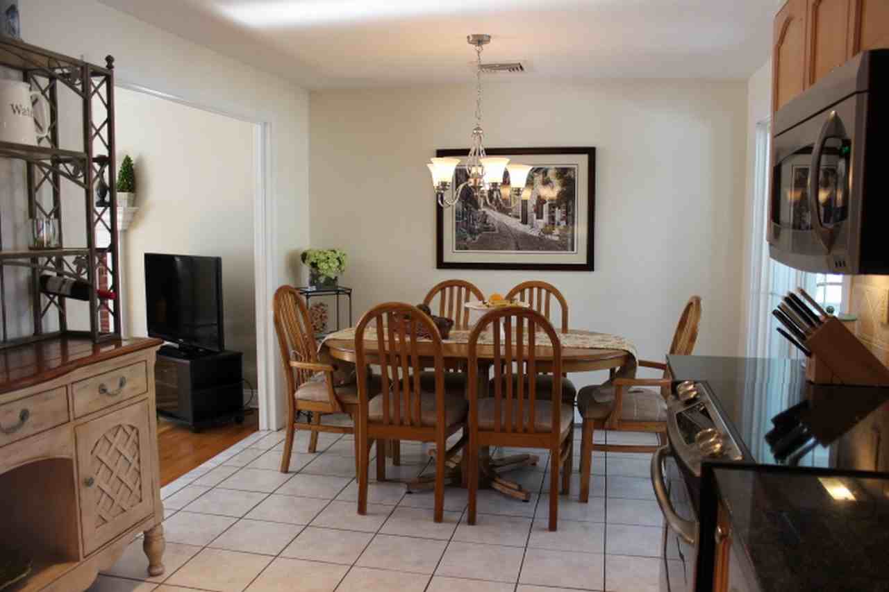 28 Fullin Ct - Photo 3 of 13