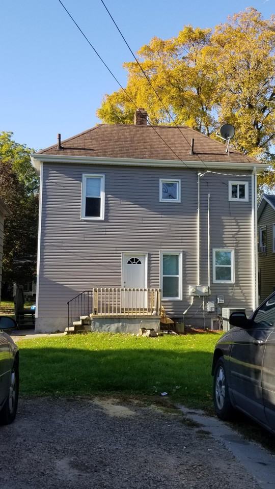 917 Wellington St #917 - Photo 2 of 6