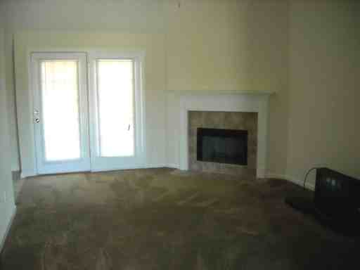 130 Joshua Cir - Photo 3 of 15