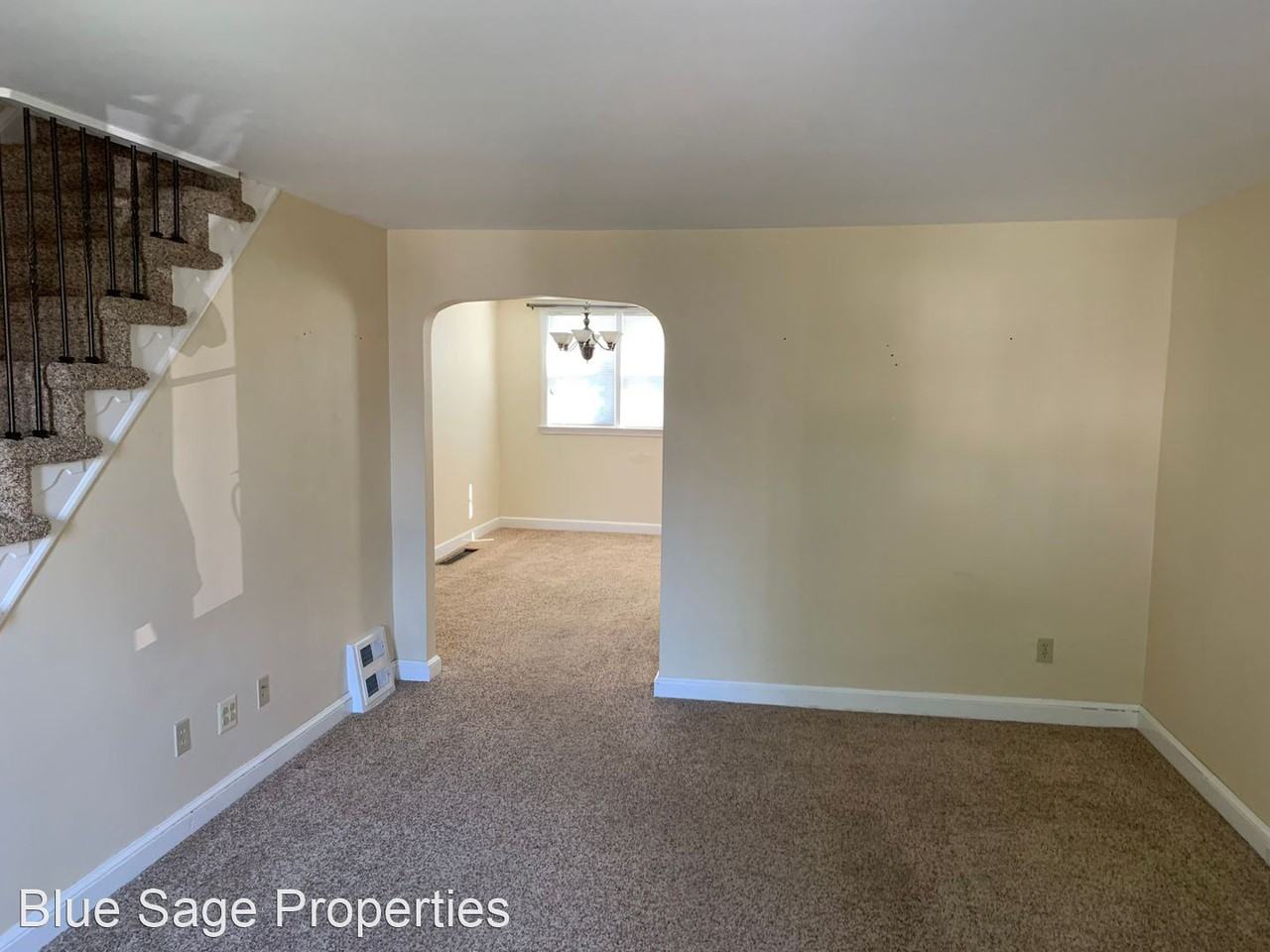 1051 Tremont Dr - Photo 2 of 13