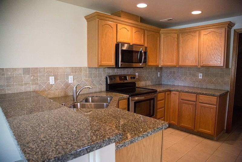 379 Columbia Point Drive - Photo 2 of 14