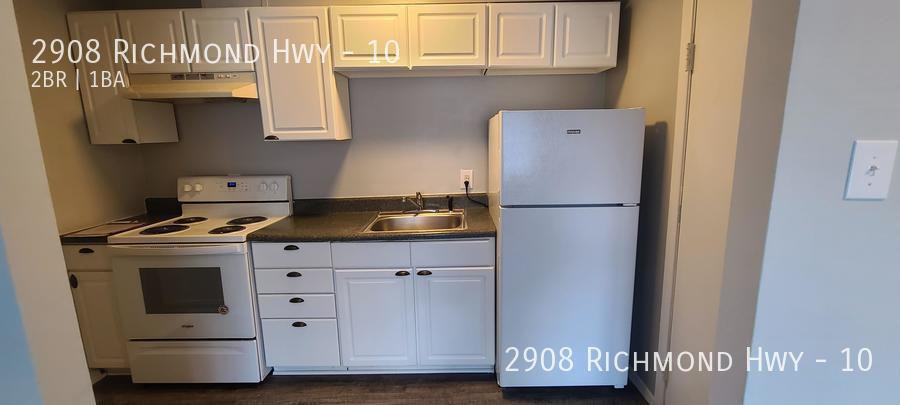 2908 Richmond St #10 - Photo 2 of 10