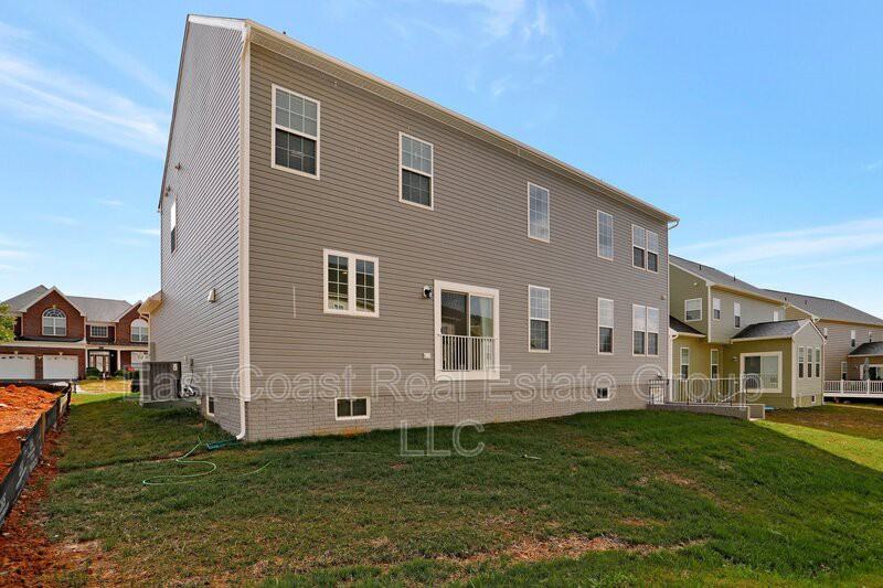 204 Station Ter W - Photo 6 of 50