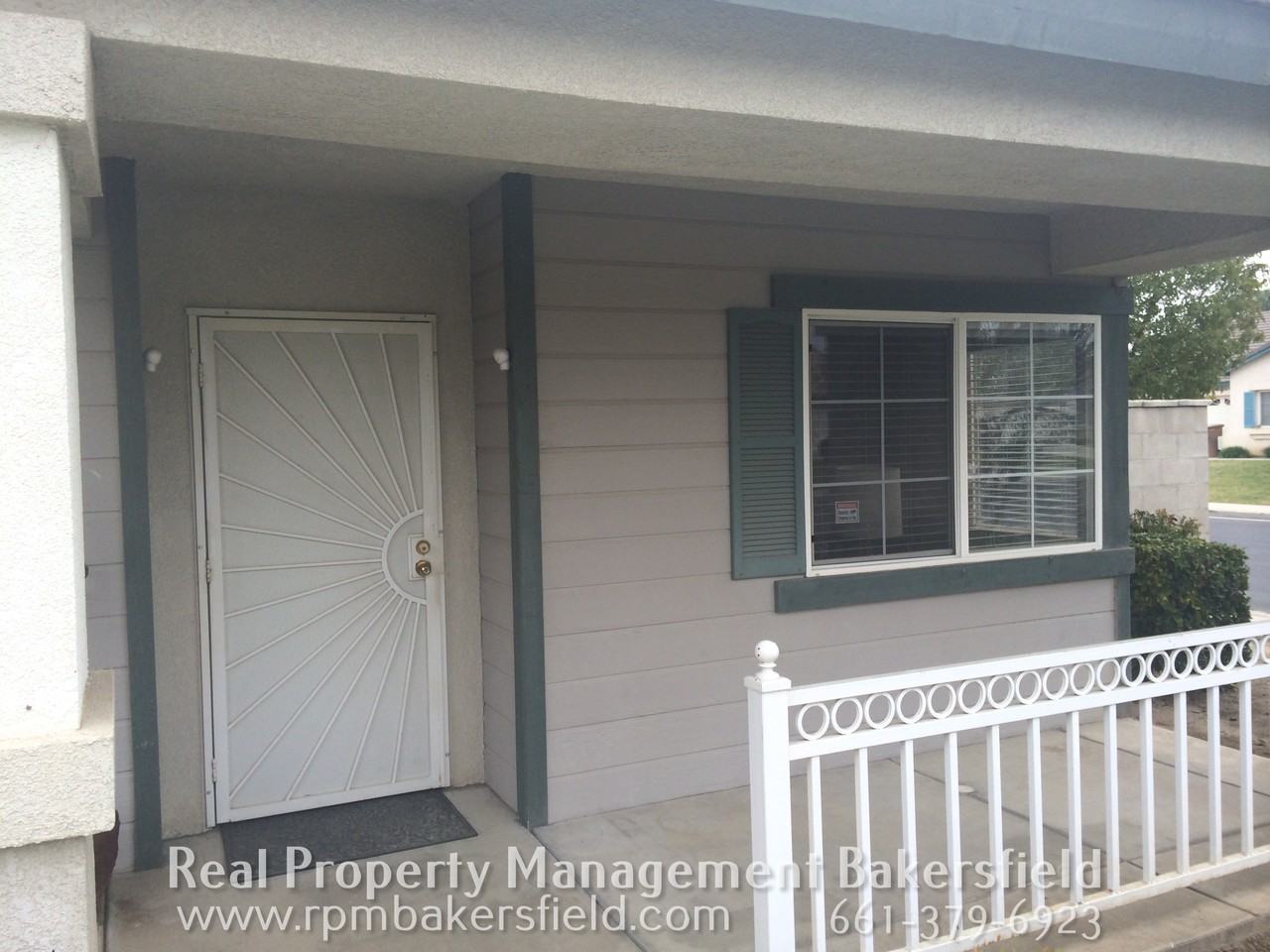 4322 Fairmount Park Dr - Photo 2 of 17