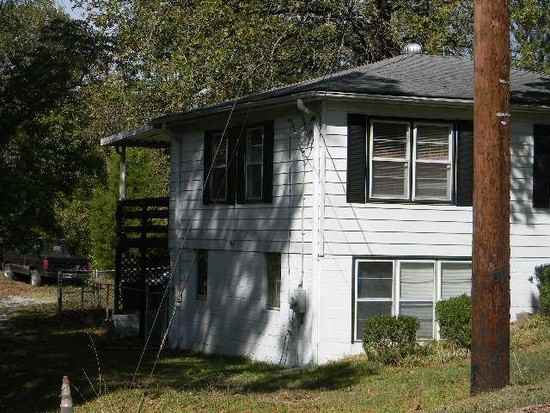 5816 34th St N - Photo 2 of 15