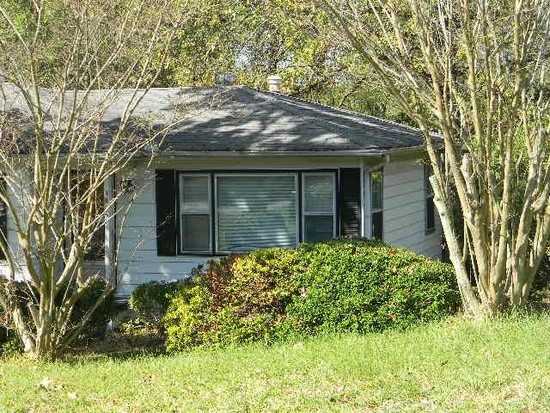 5816 34th St N - Photo 3 of 15