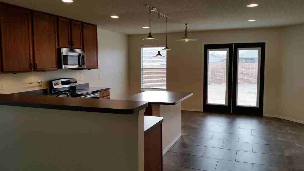 653 Condor Trail - Photo 3 of 18