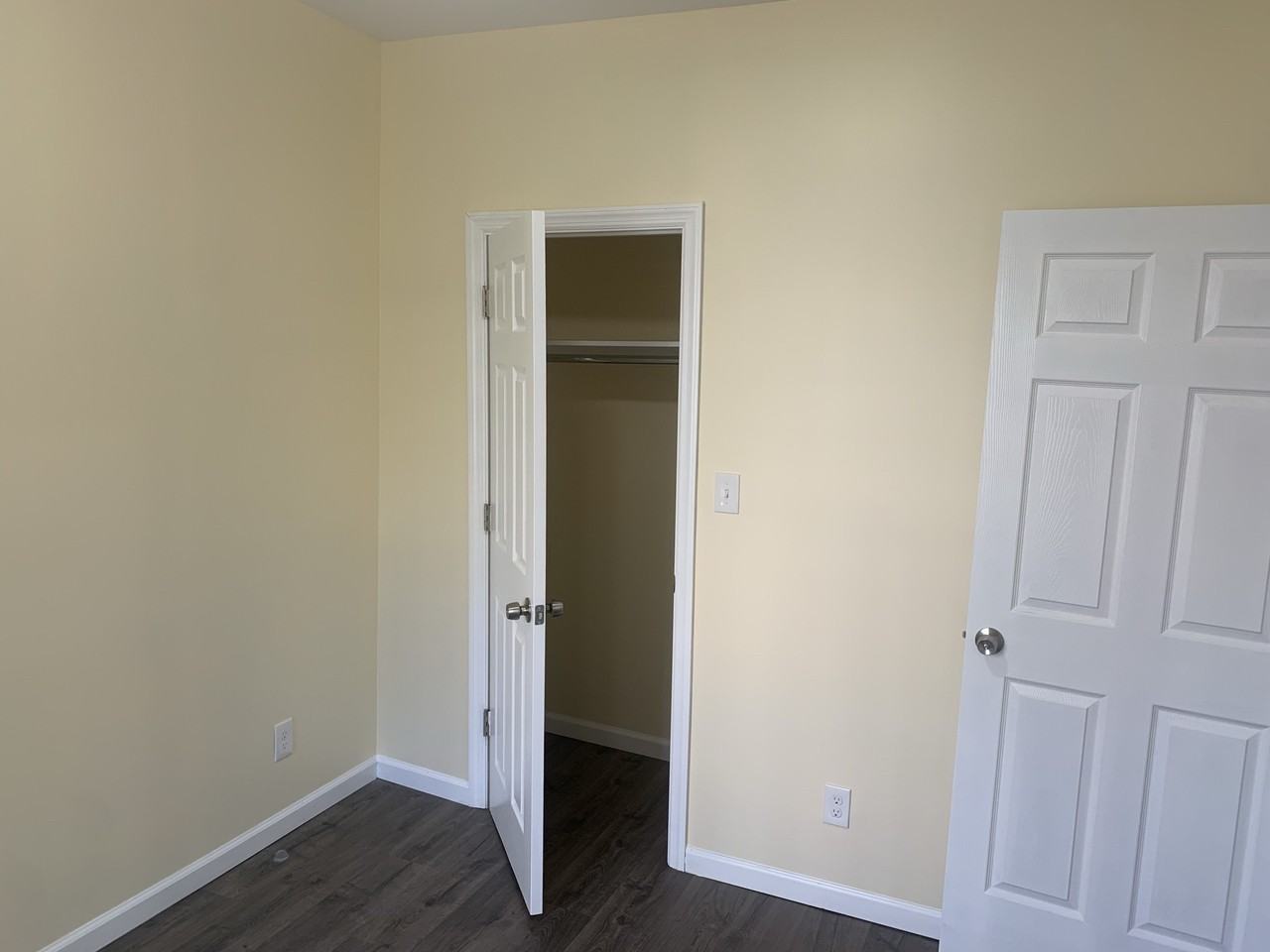 333 Mansion St - Photo 3 of 13