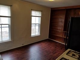 featured image of 133 Fayette St #2