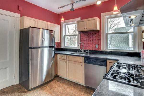 3 Sacramento Pl #3 - Photo 2 of 18