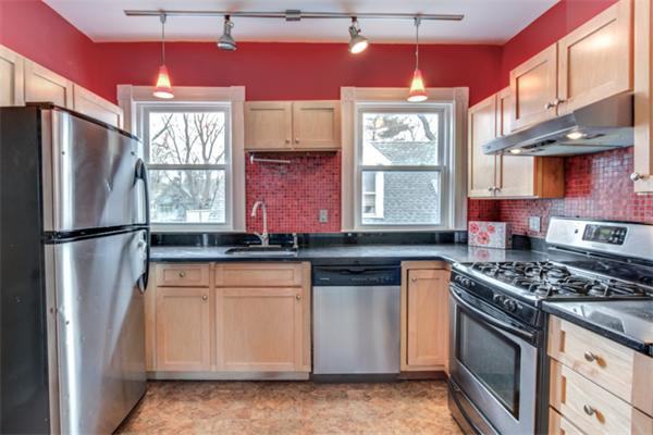 3 Sacramento Pl #3 - Photo 4 of 18