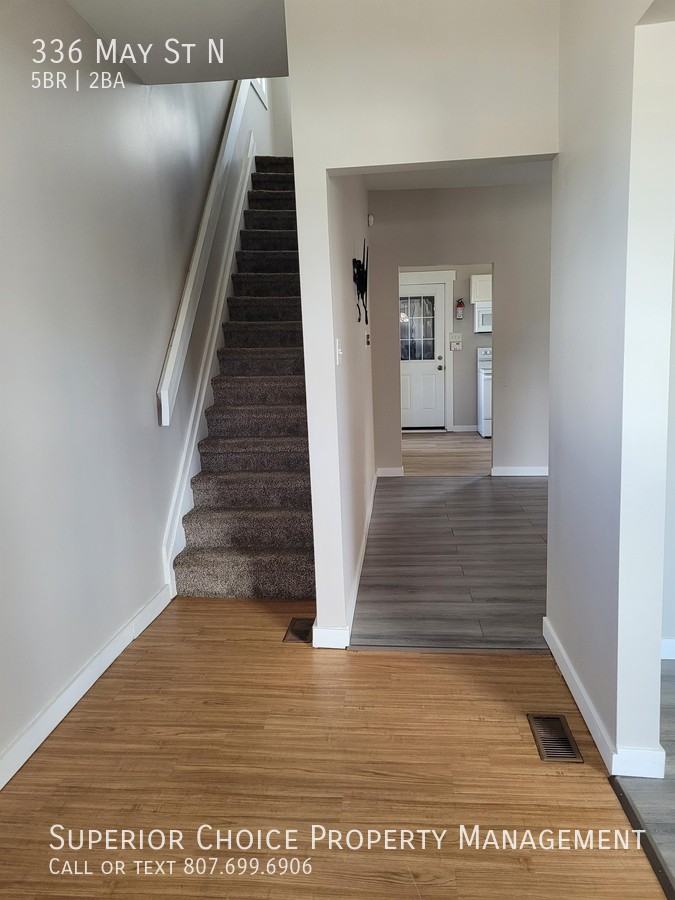 336 May St N - Photo 2 of 29