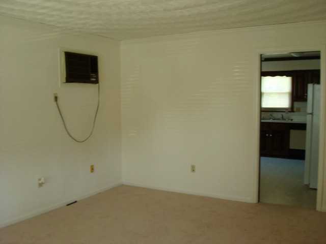 4978 Century Dr - Photo 2 of 13