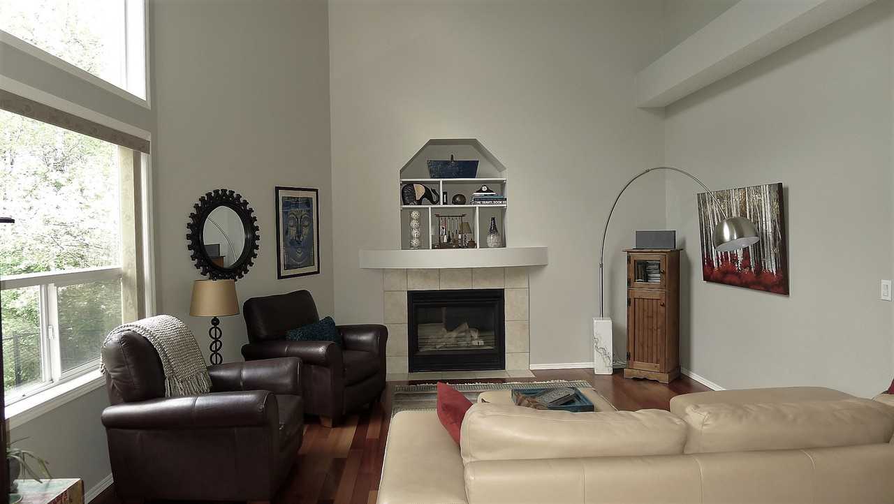 60 Simcrest Grove Sw - Photo 3 of 32