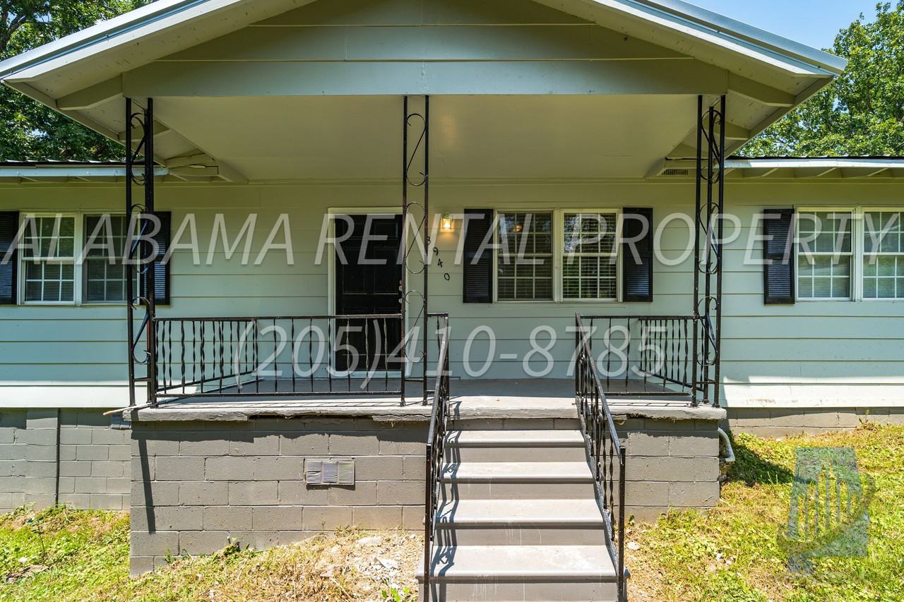3940 Davis Ln - Photo 2 of 26