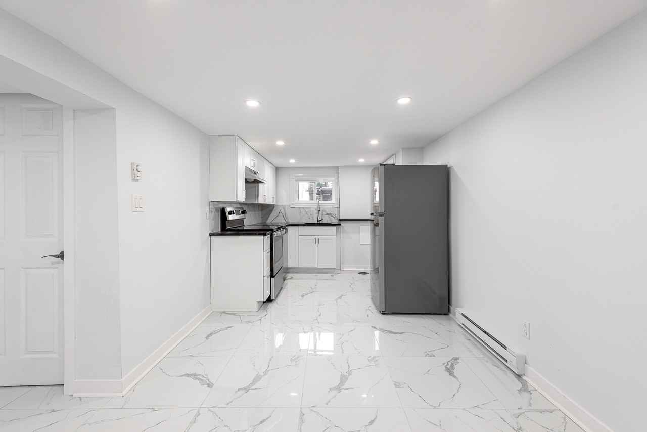 630 11e Avenue #630A - Photo 2 of 18