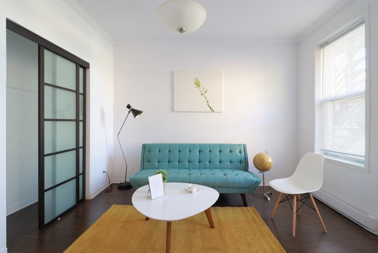 2438 Boulevard Pie-IX - Photo 2 of 10