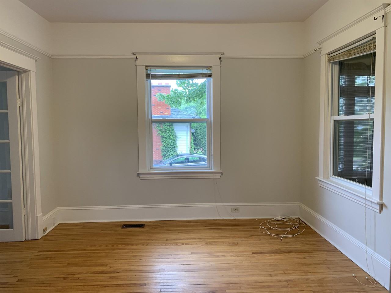 134 Somerset Dr #1 - Photo 2 of 10