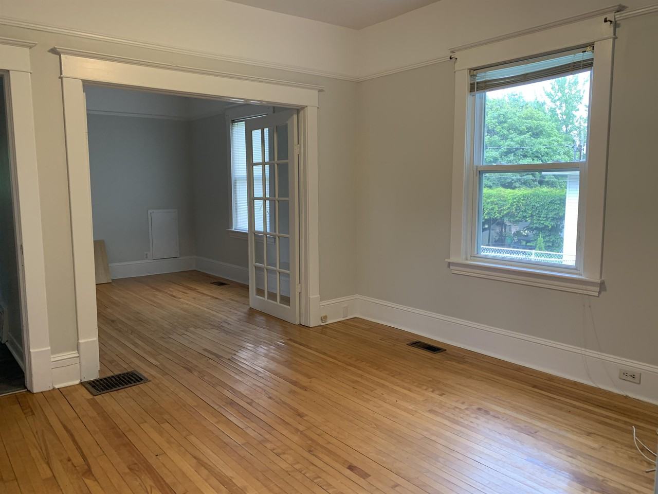 134 Somerset Dr #1 - Photo 3 of 10