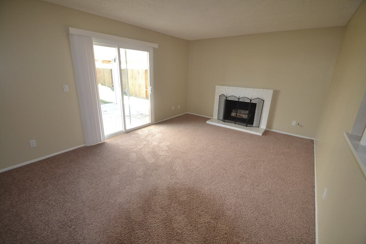 2031 San Benito St - Photo 3 of 6