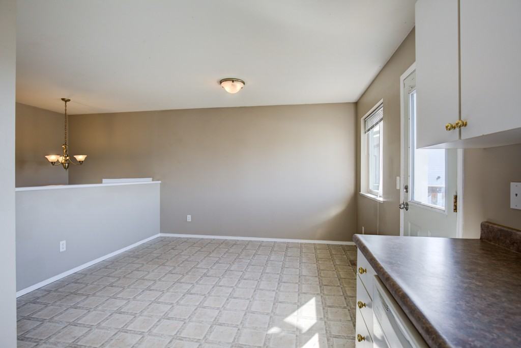 9401 129 Ave #1 - Photo 4 of 10
