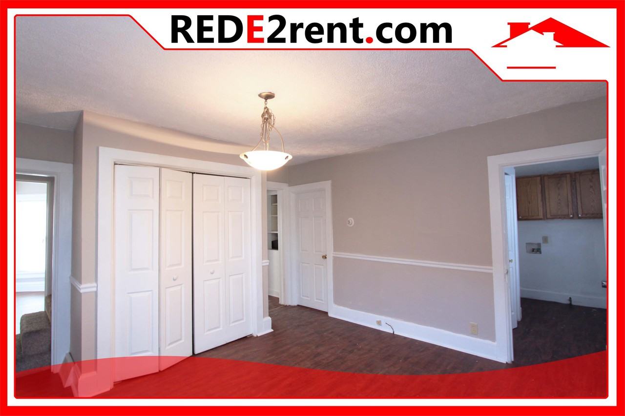 327 Vernon Ave #1 - Photo 5 of 13