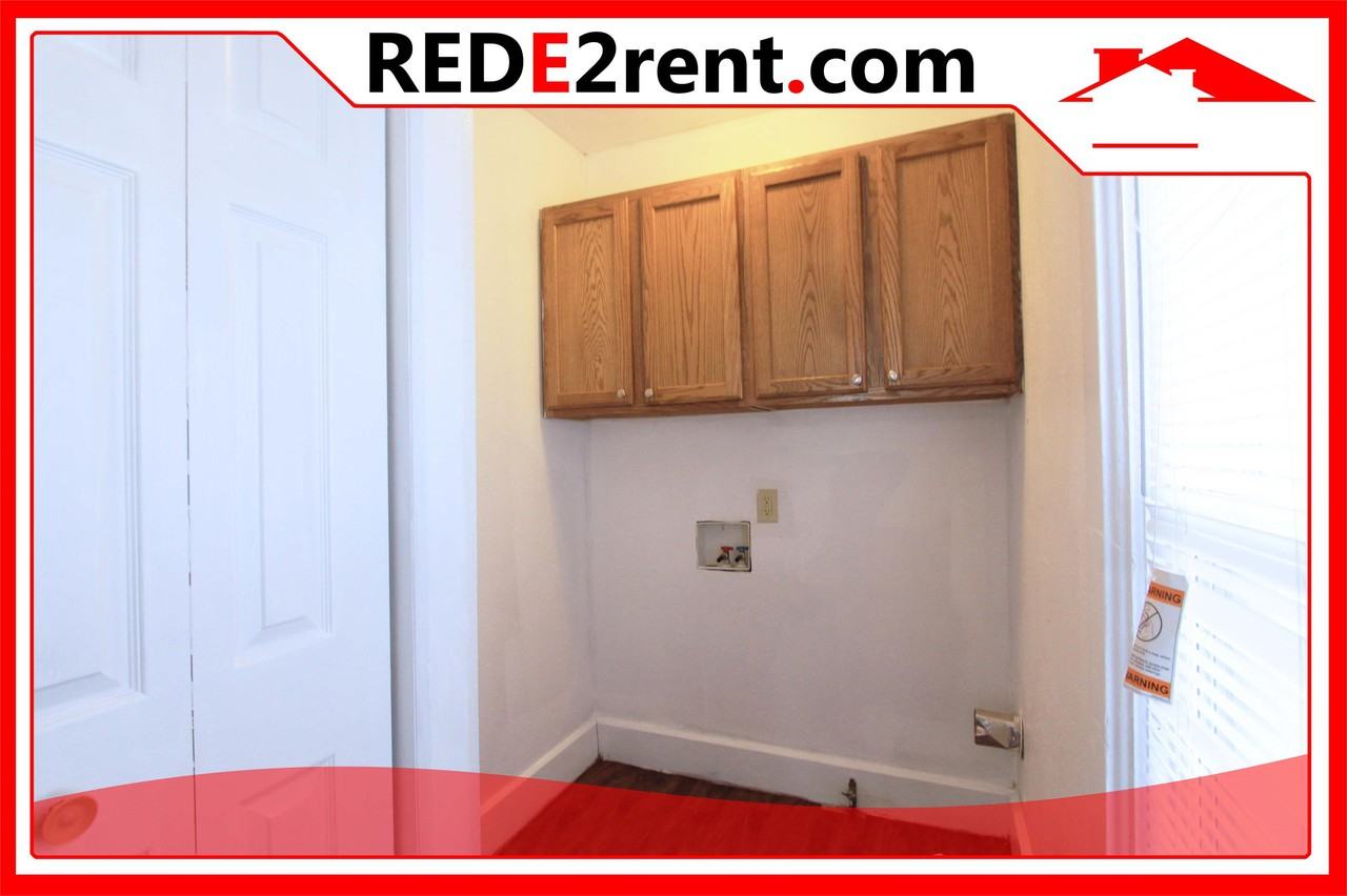 327 Vernon Ave #1 - Photo 7 of 13
