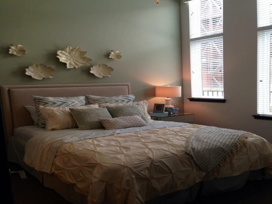 1515 5th Ave N #93126-2 - Photo 2 of 10