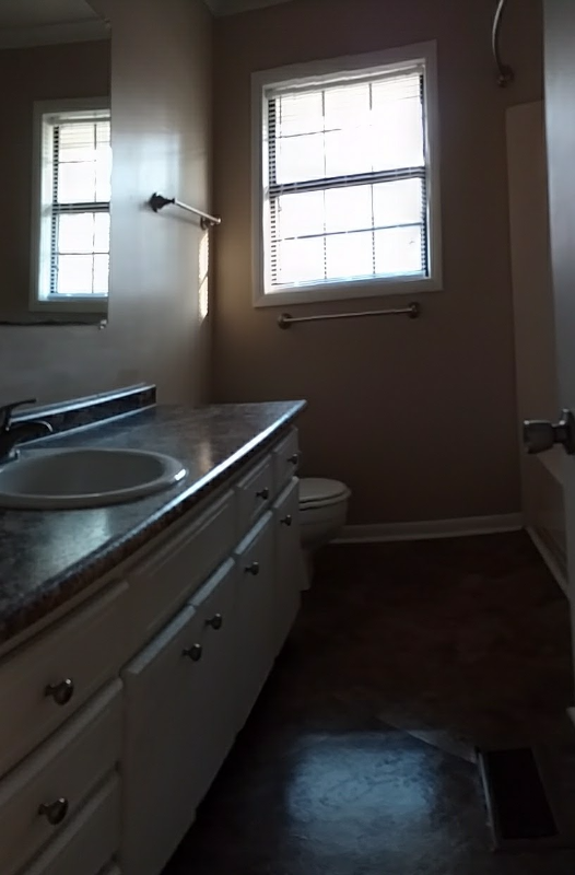 321 N Lexington St #1 - Photo 6 of 9