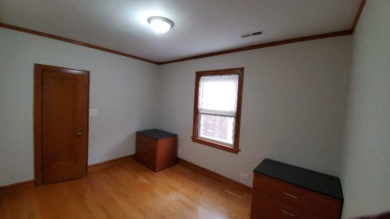 5328 W Parker Ave - Photo 3 of 15