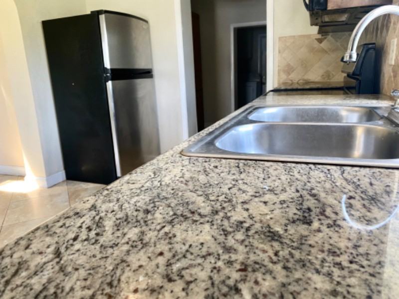 1430 Ne 41st Dr - Photo 4 of 15