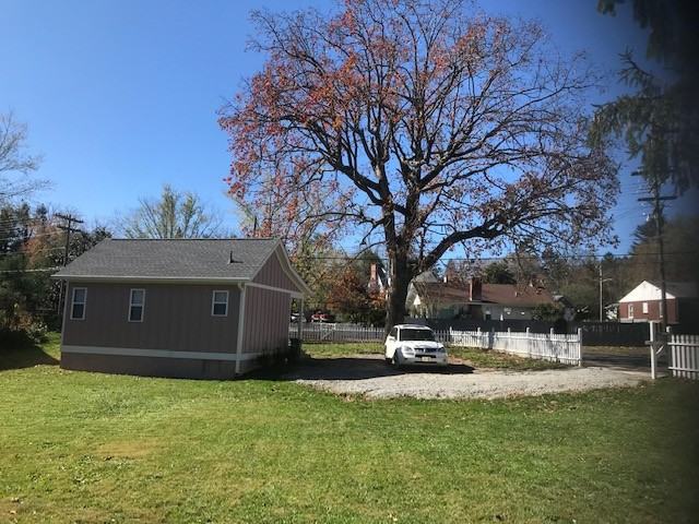 606 Ray Ave - Photo 7 of 31