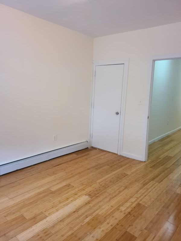 80 W 169th St #1st - Photo 3 of 7